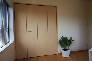 押入れはクローゼット収納に